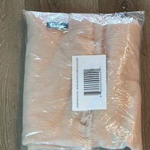 NWT Kensie Brushed Scarf Wrap in Blush Pink
